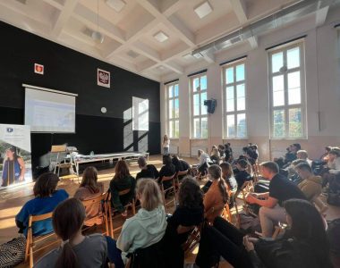 Elab Education Laboratory Gdańsk Trójmiasto - Elab on Tour - prezentacja w szkole w Gdańsku - school presentation - study abroad - studia za granicą - Università all'estero (2)